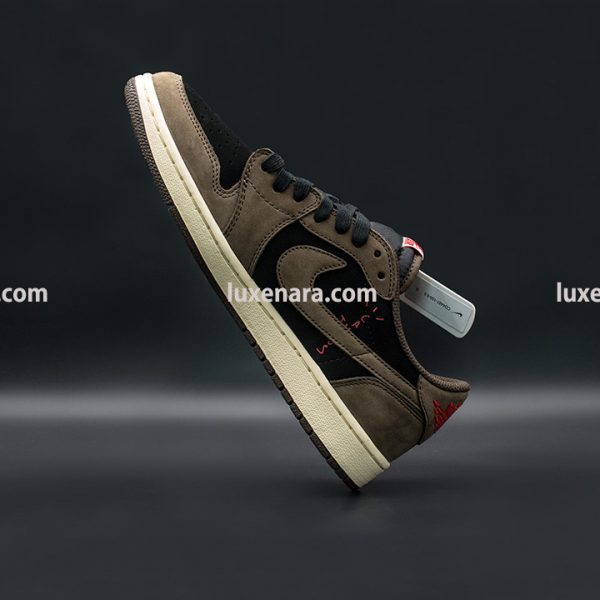 나이키 에어조던1 X 트래비스 스캇로우 NIKE AIRJORDAN 1 LOW X TRAVIS SCOTT